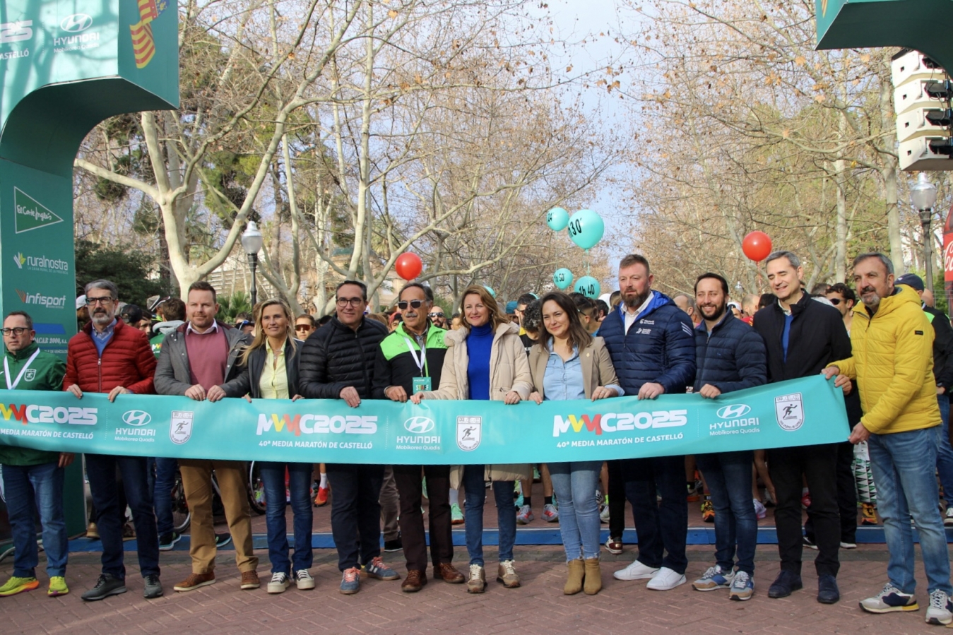 La Diputación destaca el gran éxito deportivo y de proyección turística de la Media Maratón de Castellón en una edición de récord