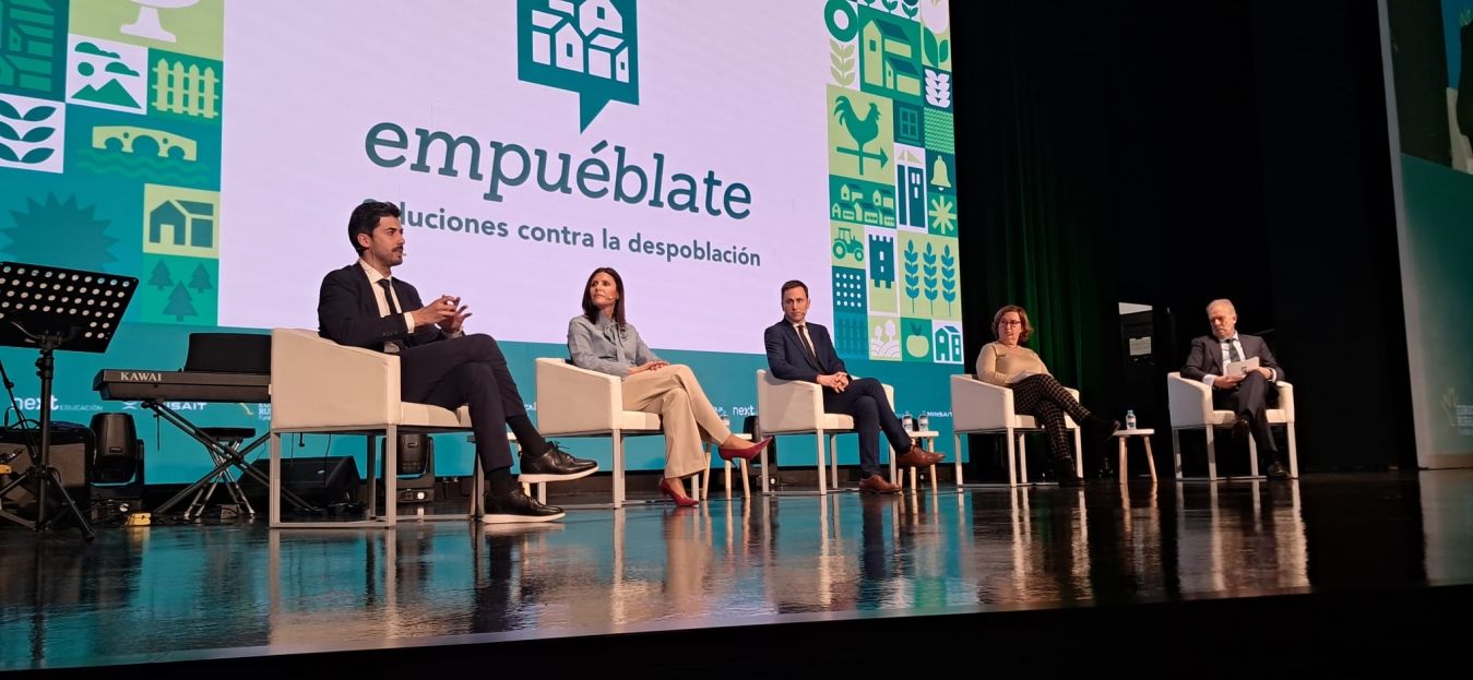 La Diputación de Castellón refuerza su compromiso en la lucha contra la despoblación y la creación de oportunidades en la jornada ‘Empuéblate’